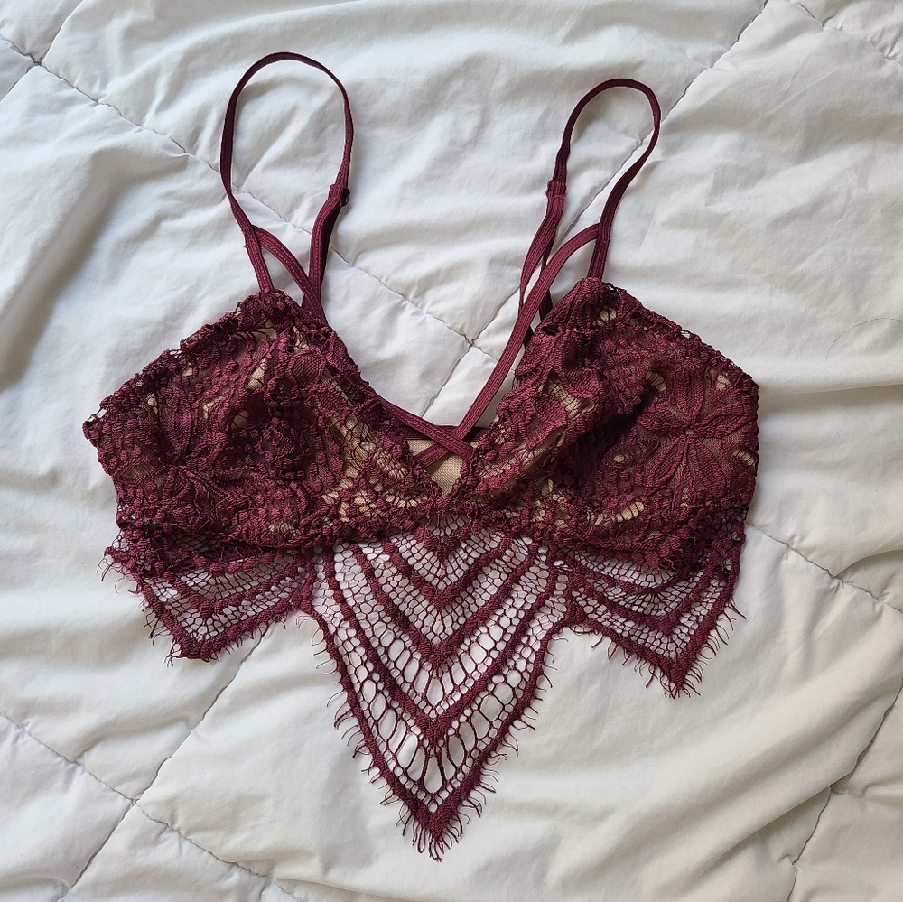 Express Lace Bralette